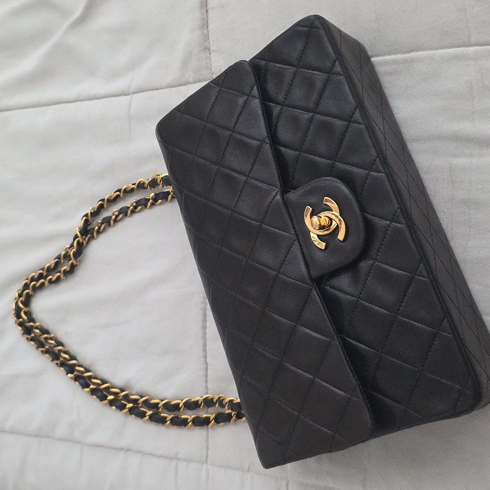 Vintage Chanel Quilted Lambskin Double Flap Shoulder Bag Small - Picture 2 of 16